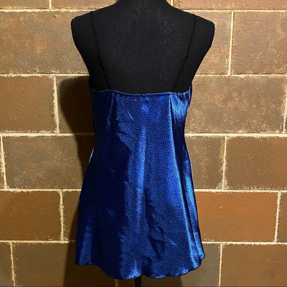 Bisou Bisou Lingerie Blue with Black Dot Sexy Satin Chemise Women's Size 6 - Picture 5 of 8